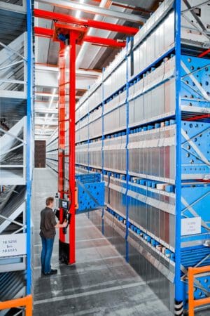 Magazinlager Blick ins Magazinlager mit Regalen